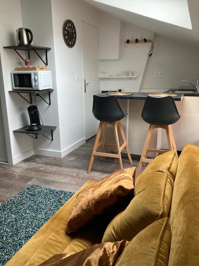 Studio Cocooning Et Refait A Neuf. Lyon 06 Exterior photo